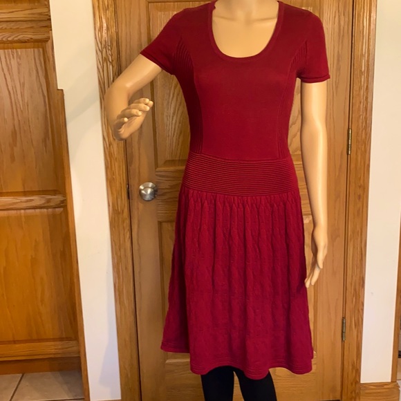 Just...Taylor Dresses & Skirts - Just...Taylor Burgundy Knit Dress, M